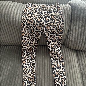 Chic Nation Leopard Print Leggings